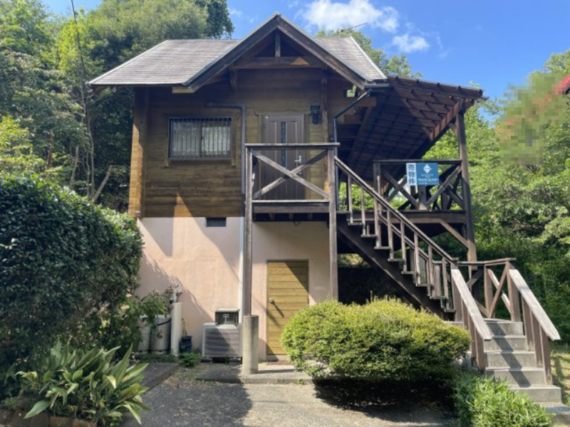 高島市新旭町熊野本中古ログハウス