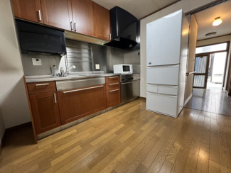 【居間・リビング】 | 新池島町2丁目　中古戸建