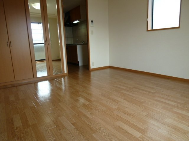 トランキーロの洋室|洋室