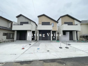 【仲介手数料０円】藤沢市本鵠沼6期　新築一戸建て　全3棟の画像