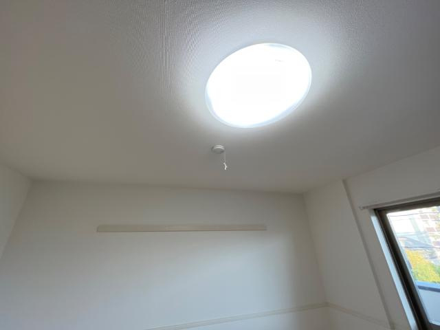 ローズガーデン舟入南の設備|照明器具