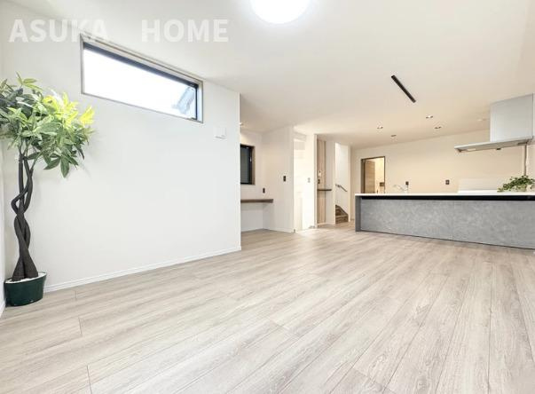 港南台一丁目新築戸建の居間・リビング