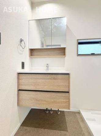 港南台一丁目新築戸建の独立洗面台