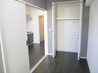 【洋室】 | フェリスメゾン嘉真－MIHARA・LEBEN－