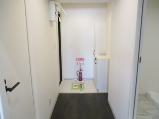 【玄関】 | フェリスメゾン嘉真－MIHARA・LEBEN－