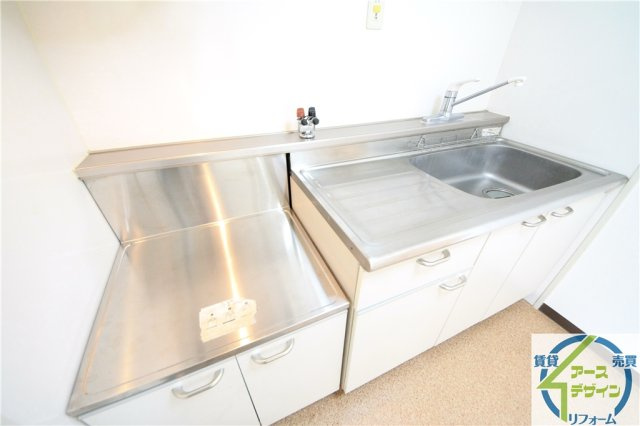 シャトラン藤江のキッチン|※類似部屋