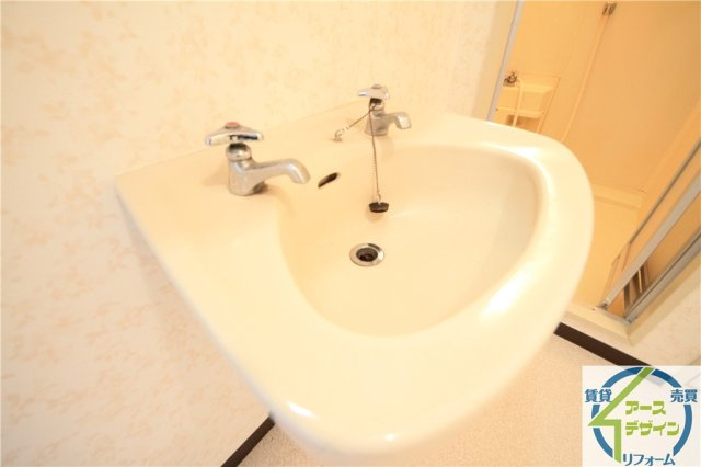 シャトラン藤江の洗面所|※類似部屋