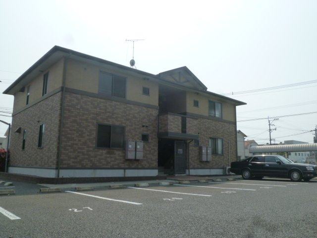 サンジェイド【10，000円キャッシュバック対象物件】の外観|物件の外観です