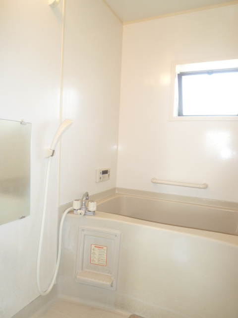 サンジェイド【10，000円キャッシュバック対象物件】の浴室|お風呂で日々の疲れを落としましょう