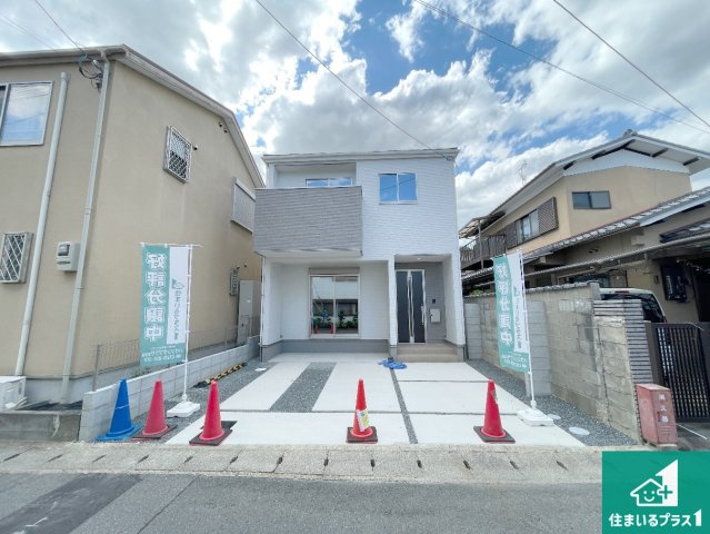 京都市伏見区桃山与五郎町　第3期　新築一戸建ての外観|安心の10年保証！外観を美しく保ち、雨水で汚れを落とします！気になることがありましたら、お気軽にお問い合わせください！
