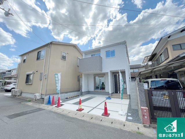 京都市伏見区桃山与五郎町　第3期　新築一戸建ての外観|安心の10年保証！外観を美しく保ち、雨水で汚れを落とします！気になることがありましたら、お気軽にお問い合わせください！