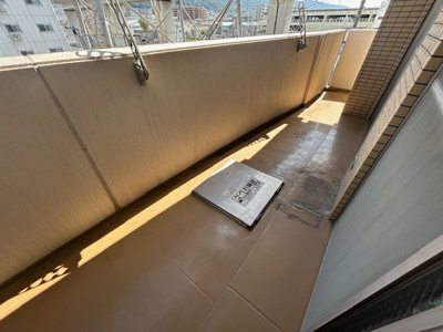 【バルコニー】 | グドゥウエル新石切