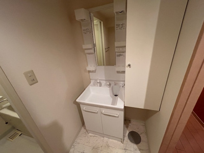 【洗面所】 | グドゥウエル新石切