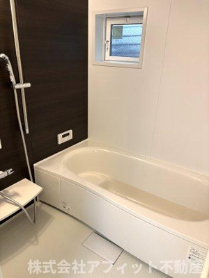 【浴室】 | メルヴェーユ | 追い焚き機能付き