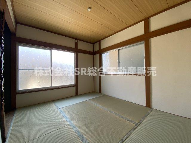 東鴻池町4丁目中古戸建の寝室|寝る時は布団派の方にはピッタリ♪落ち着いて過ごせる寝室です