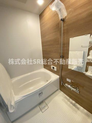 東鴻池町4丁目中古戸建の浴室|お風呂も新調されて広くなりました！