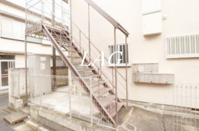 【その他共用部分】 | グリーングラス | 共有階段です。