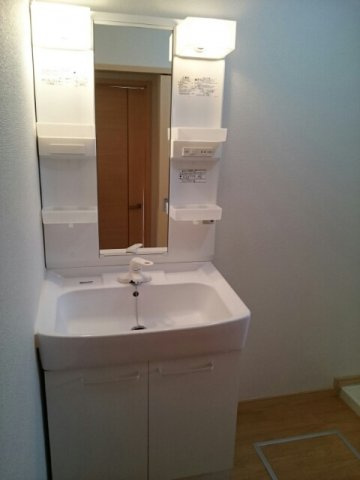 クレバー　レンドＢの洗面所