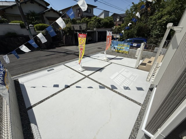 Livele Garden.S堺市南区赤坂台5丁5期　1号棟の駐車場