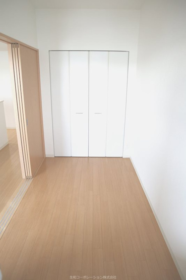【寝室】 | プレメント豊中