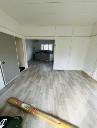 【居間・リビング】 | オーナーチェンジ物件　東伊豆町奈良本　戸建