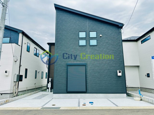 【成約御礼】秦野市曽屋　お庭付き角地の新築戸建て　8号棟の外観|6号棟　外観写真