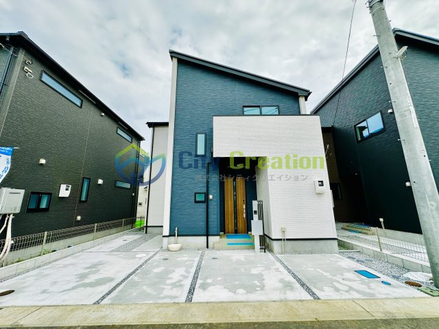 【成約御礼】秦野市曽屋　お庭付き角地の新築戸建て　8号棟の外観