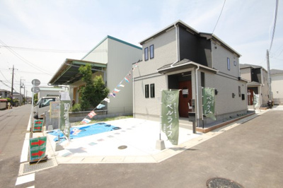 【前面道路含む現地写真】 | 早稲田7丁目新築戸建てD棟