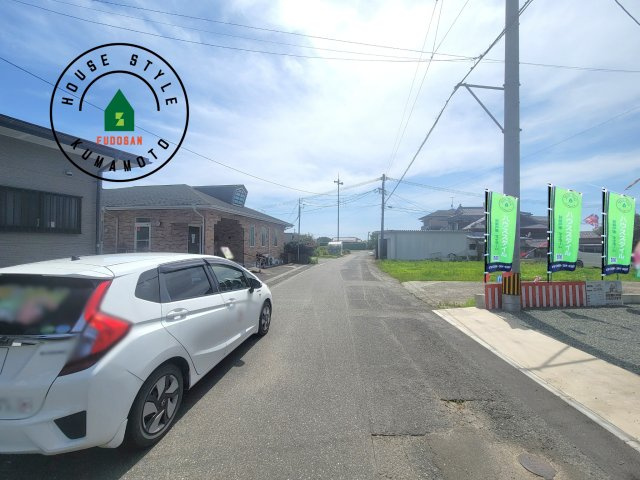 宇城市松橋町両仲間第4-5棟（3号棟）の前面道路含む現地写真|前面道路です。