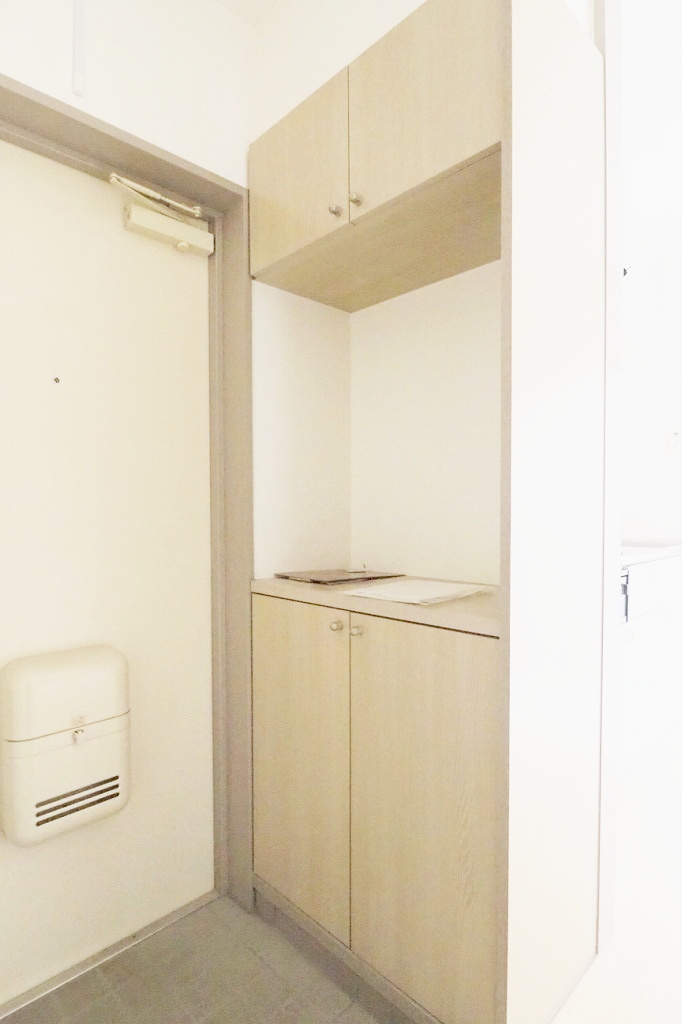 プーテゥジュール２番街の玄関