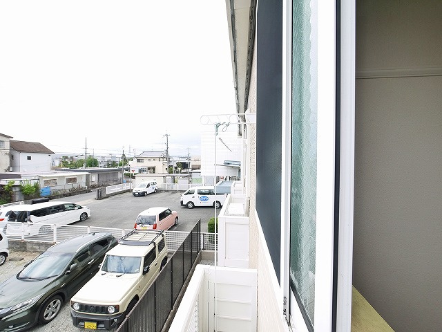 レオパレス和（西九条町）のバルコニー|洗濯物も干せます。