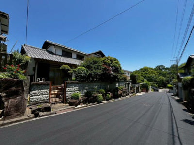 【前面道路含む現地写真】 | 赤坂台４丁　中古戸建 | お家探しを始めてみようと思われたら是非【イエストア】までお気軽にご相談下さいませ♪