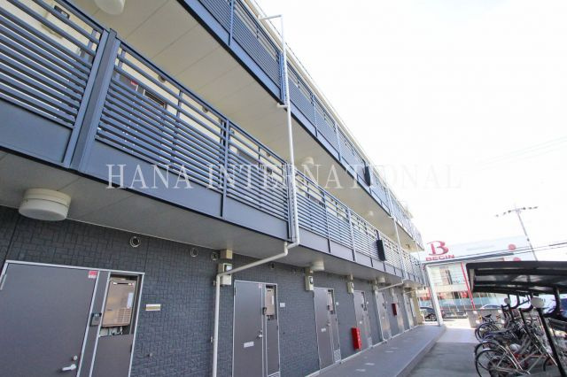 ルナルミエール越谷の外観