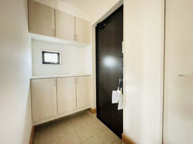 【玄関】 | 上里町忍保　いろどりアイタウン　新築戸建　全２区画　1号棟