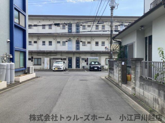 【前面道路含む現地写真】の画像