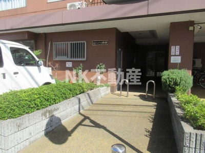 【エントランス】 | NSハイツ鴻池（鴻池新田賃貸） | 建物の内部です