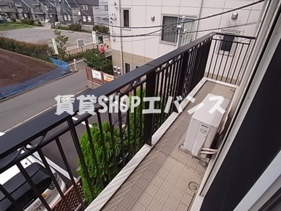 【バルコニー】 | ソレーユ津田沼 | 暖かな日差しのふりそそぐバルコニー