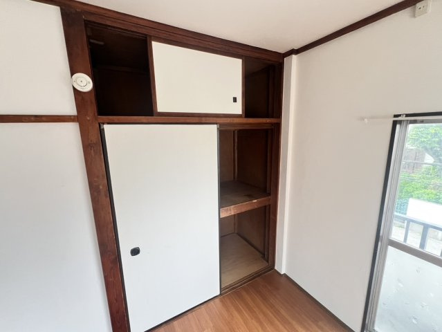 さつきが丘花島住宅の収納