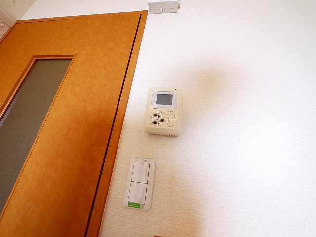 レオパレス和（西九条町）のセキュリティ|防犯面も嬉しいＴＶモニターホンつき
