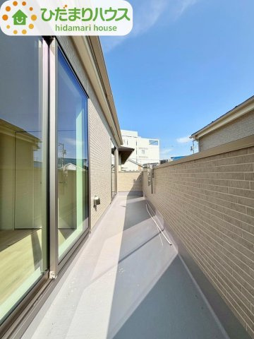 清水11番20　新築戸建　B号棟のバルコニー|南向きのバルコニーは日当たりがよく、しっかり乾かせます！