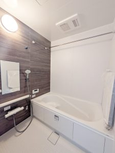 深草大亀谷万帖敷町　１号地の浴室