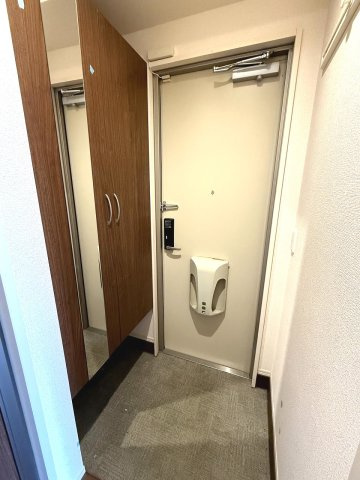 アトリオコートあかしの玄関