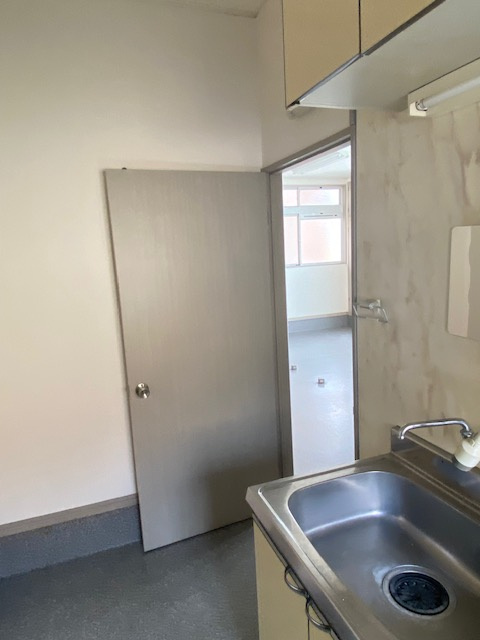 セザールフジイ事務所のキッチン