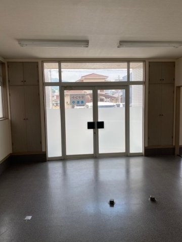 セザールフジイ事務所の居間・リビング