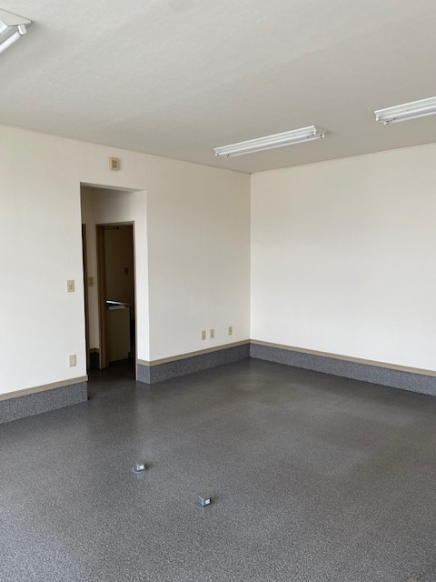 セザールフジイ事務所の居間・リビング