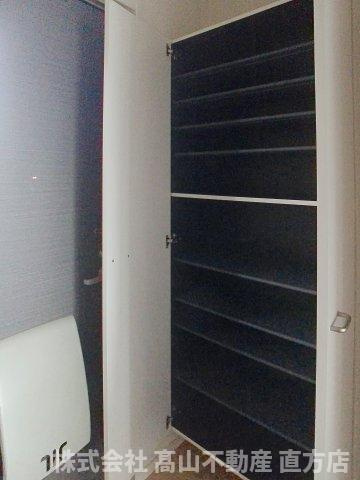 コートデコの収納