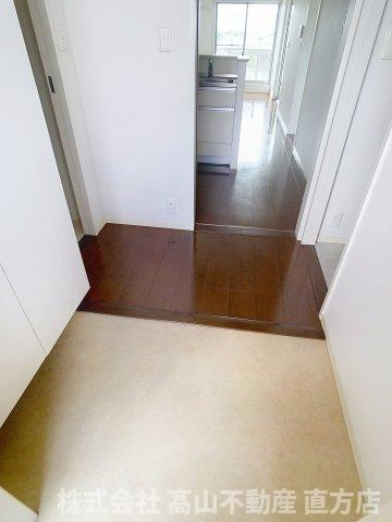 コートデコの玄関