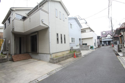 【前面道路含む現地写真】 | 戸ヶ崎5丁目中古戸建