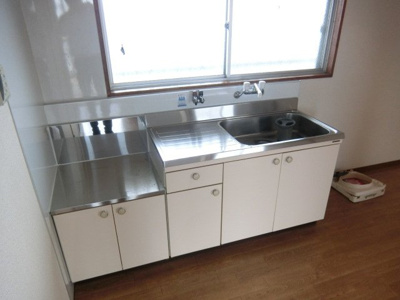 【キッチン】 | シャトーかわもと