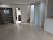 【居間・リビング】千葉市花見川区千種町　中古戸建